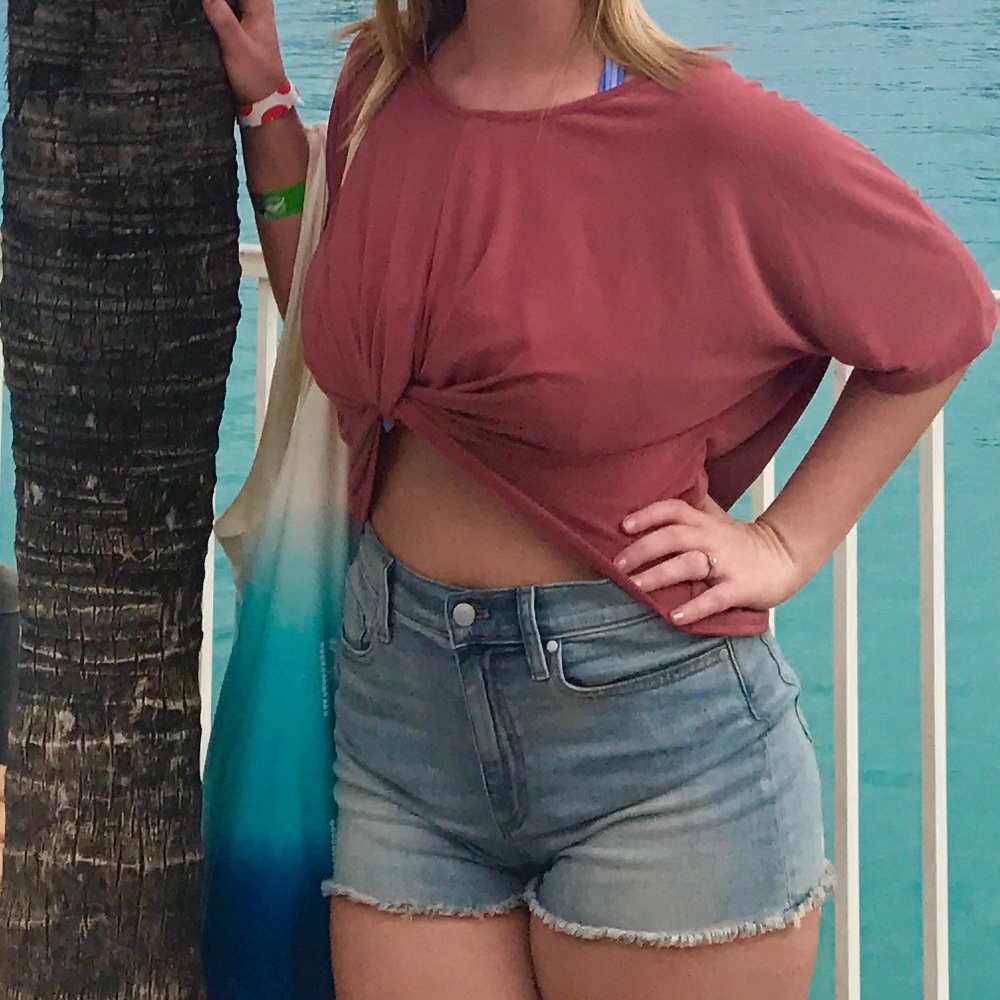 Crop top